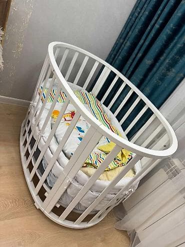 ☀️Besik 300 azn satilir Chicco magazasindan alinib 850azn alinib. Hec