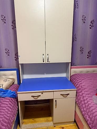 demir stolar: Oğlan və qız üçün, İşlənmiş, Yazı masası — 2