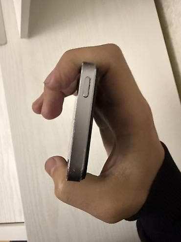 IPhone 5s, 16 GB, Space Gray — 5