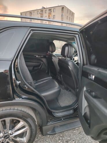 yesqa buferi: Kia Sorento: 2 l | 2014 il Ofrouder/SUV — 9