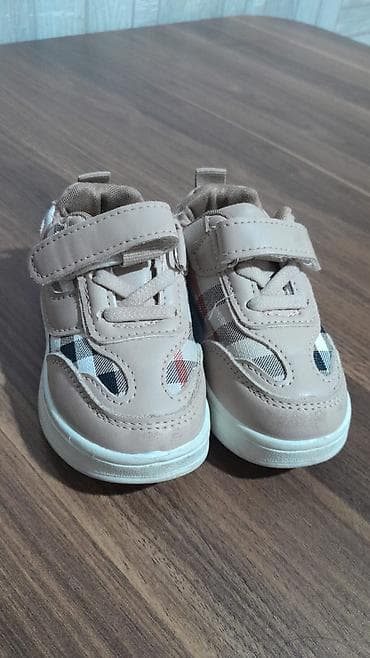 sundjer bob igracke: Oğlan üçün ayaqqabı (ölçü 22) Çox səliqəli istifadə olunub, yenidən — 2