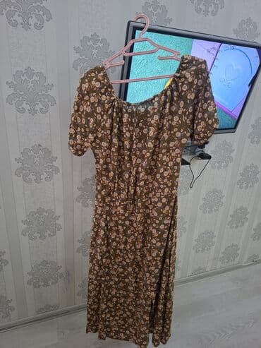 toy ucun yubka kofta modelleri: 2 qadın paltarı dəsti 1) Pudra-çəhrayı rəngdə, üzəri tam güllü — 5