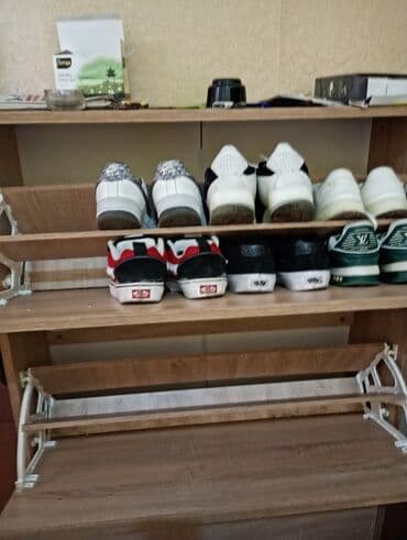 uşaq üçün dolab: Açılan, 3 qapılı Düz dolab, Ayaqqabı dolabı — 3