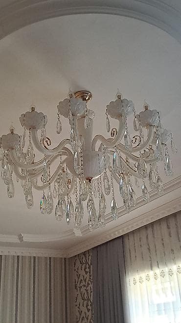 aglayan kukla sekilleri: Çılçıraq, 10 və daha çox lampa, Farfor — 4