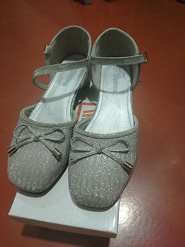 baletka: Rəng - Gümüşü Baletkalar, Adidas, Ölçü: 34, Qız üçün — 2