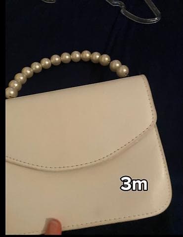 FAW: Bershka, M — 7