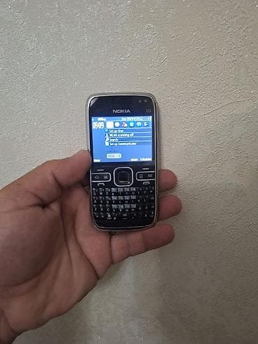 telefon ucun tripod: Nokia E72, Düyməli — 2