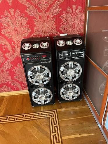 İki ədəd səs gücləndirici akustik kolon sistemi - Model: PMPO 1500W