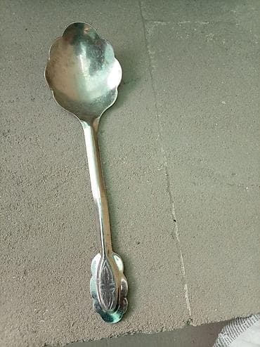 Antik dekorativ qaşıqlar dəsti - Material: metal (gümüşü rəngdə)