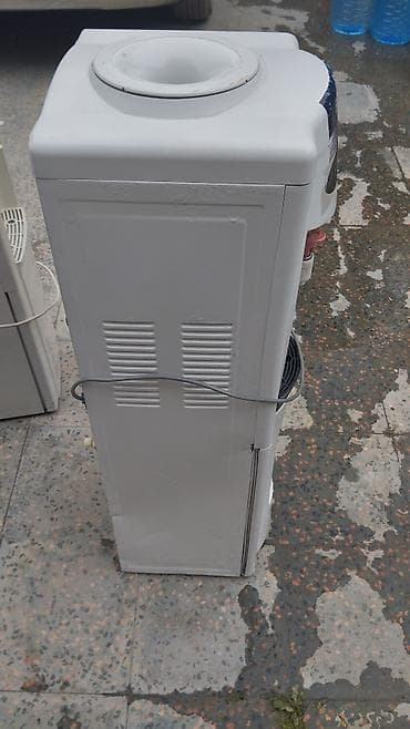 dişlər: Dispenser Döşəməüstü, Su isitmə ilə — 3