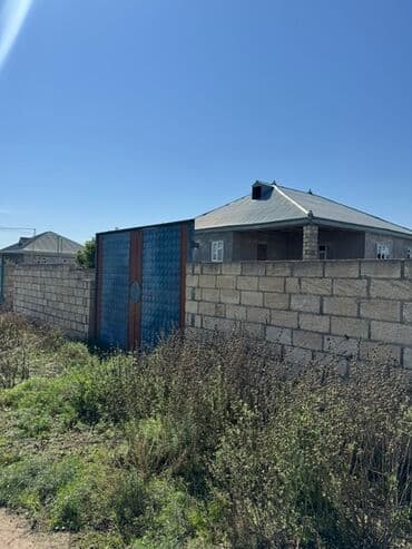 1 комнатная квартира снять: Həyətyanı torpaq sahəsi və yarımçıq fərdi ev - Dördbucaqlı planlı — 1