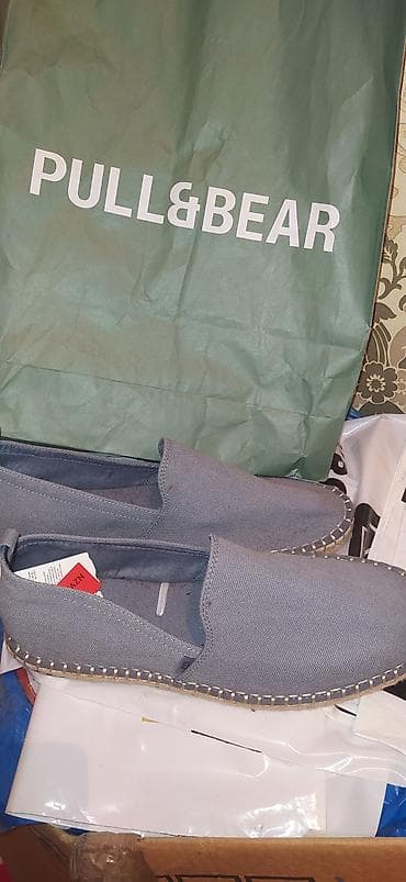 босоножки новые: Pull bear 44 ölçüsü yeni dır. 40 man. 80 manat alınıb — 2