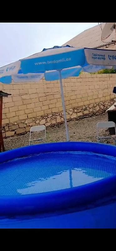 Bağ çətirləri: Böyük ölçülü günəş çətiri - Brend çaplı, mavi-ağ rəngli günəş çətiri — 2