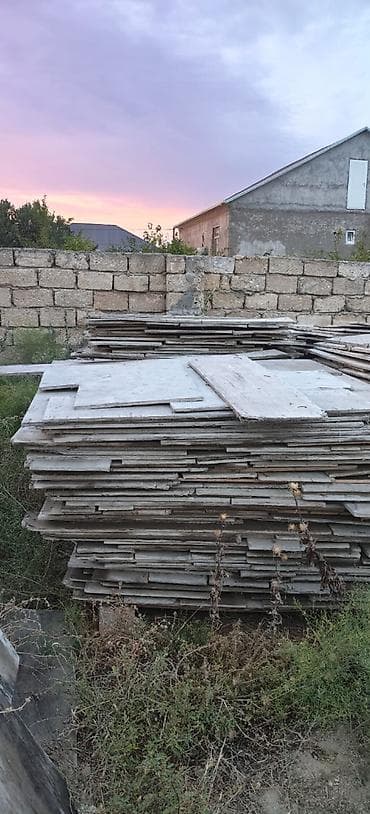 линолеум: Kv 6 azn yaxsi veziyetdedi nece kvadrat istese var cox alana endirim — 7