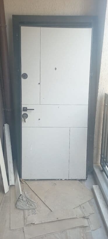 demir qapilar tecili satilir: Məhsul: İkiüzlü giriş qapısı - Material və dizayn: Xarici tərəfi od — 2