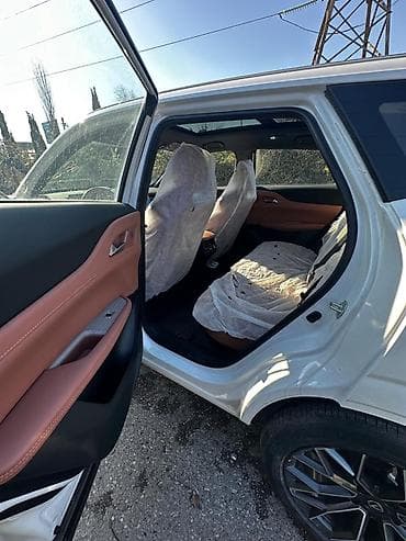 Motonəqliyyat: Unize Avtomobilin interyeri: - İkiqat panorama şüşə tavan, salonu — 7