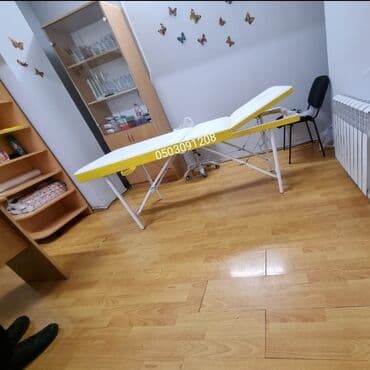 cen islenmis: Çamadan masaj üçün açılıb bağlanan Baş hissəsi qalxıb enən Durba ayaq — 2