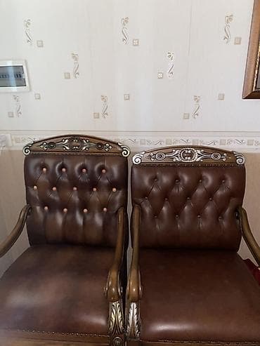 Klassik tərzli iki ədəd kreslo
2 eded 100 azn temiz deri lalafo.az -da Klassik tərzli iki ədəd kreslo
2 eded 100 azn temiz deri