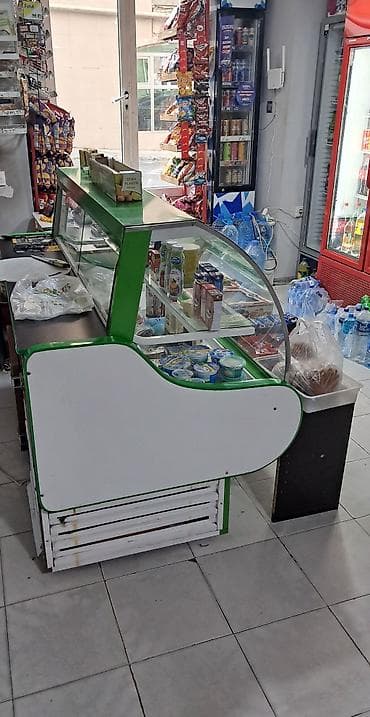 qurt toyuq: 300-Azn gəl götür Apar Təp təzə . Əlaqə nömrəsi 0503164660 — 3