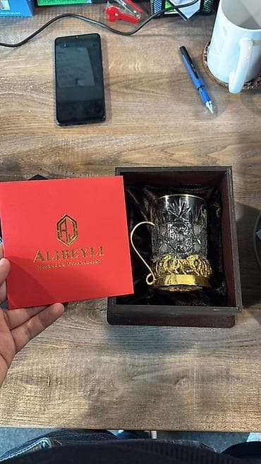 cay desti: Stəkanlar, rəng - Qızılı, Xrustal, 1 əd — 3