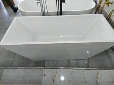 hamam üçün vanna: Düzbucaqlı formalı, ağ rəngli vanna. Müasir dizaynı ilə seçilir və hər — 2