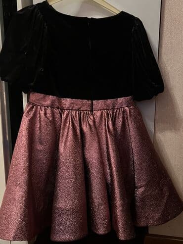 Üst geyimləri: Qız uşağı üçün ziyafət donu - Üst hissə: qara məxmər, yumşaq — 2