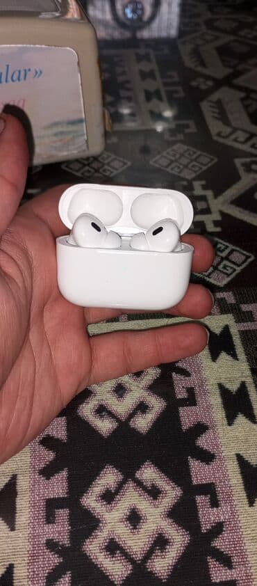 алиса купить в баку: AirPods PRO + Case(Qutusu) (İKİNCİ ƏL) " 1 həftə alınıb " Adabdur ✅(öz — 1