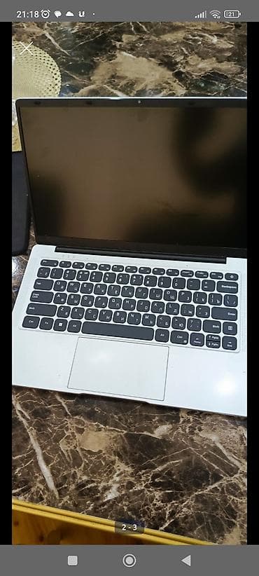 macbook pro 2011: Salam notebook satilir normal veziyyetdedir problemi yoxdu windows 10 — 2