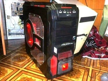 Sərt disklər (HDD): Şəffaf yan paneli və böyük, dairəvi yan ventilyatoru olan qara — 2