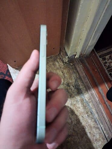 Nokia: IPhone 12, Yaşıl, Face ID — 3