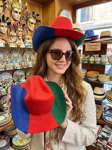 Azərbaycan "Trikolor" Kovboy Papağı Milli bayrağın rənglərində lalafo.az -da Azərbaycan "Trikolor" Kovboy Papağı Milli bayrağın rənglərində