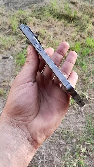 telefon kilifi: IPhone 15 Pro, 128 GB, Black Titanium, Zəmanət, Barmaq izi, Simsiz şarj — 6