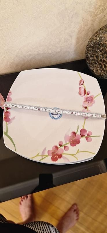 qedimi serviz: Luminarc brendi. Istifade olunmayib. 4 bulud ve 4 orta olcude kasa — 7