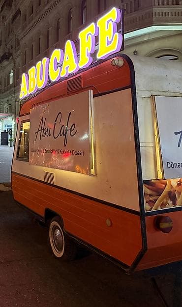 Hazır biznes: Tam təchiz olunmuş köçəri fudoqra (food trailer) Xüsusiyyətlər: - — 2