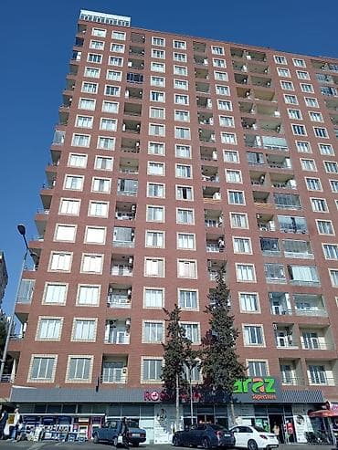 gencede satilan evler 2022: 9 mkr mərkəzinde,Araz marketin binasinda (Kristal mtk) 2 otaqli mənzil — 7