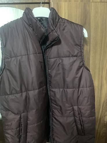 coban geyimi: Kişilər üçün yüngül qolsuz jilek - Rəng: tünd qəhvəyi - Model: puff — 1