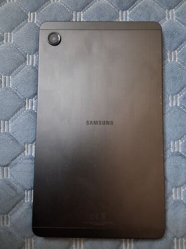 Samsung planşet - Brend: Samsung - Korpus: metal arxa panel, nazik