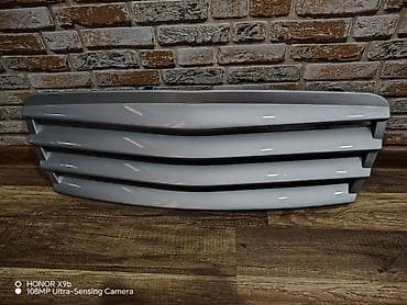 Oblisovkalar, barmaqlıqlar: Məhsul: Avtomobil üçün ön radiator barmaqlığı (4 zolaqlı dizayn) — 2
