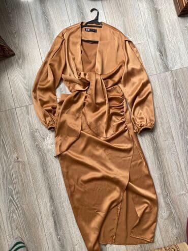 1defe geyinilib. 60azn alinib. Yenidir lalafo.az -da 1defe geyinilib. 60azn alinib. Yenidir