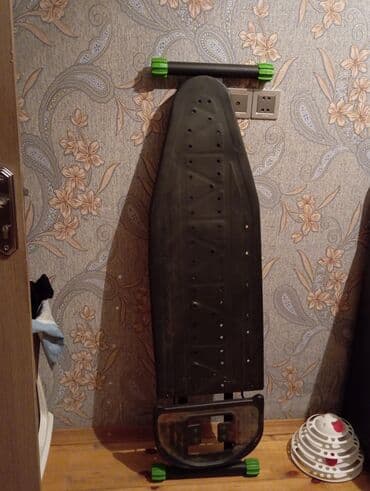 вешалка настенная для одежды: Ütü masası - Material: metal gövdə, perforasiyalı tabla (buxarın — 1