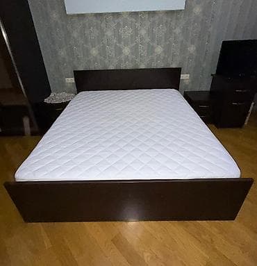 İkinəfərlik taxta çarpayı və döşək dəsti
İki tumba
Narimanov rayonu