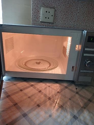 Mikrodalğalı sobalar: Mikrodalğalı soba Hausberg, Ayrıca dayanan, Mikrodalğalar ilə, rəng - Gümüşü — 2