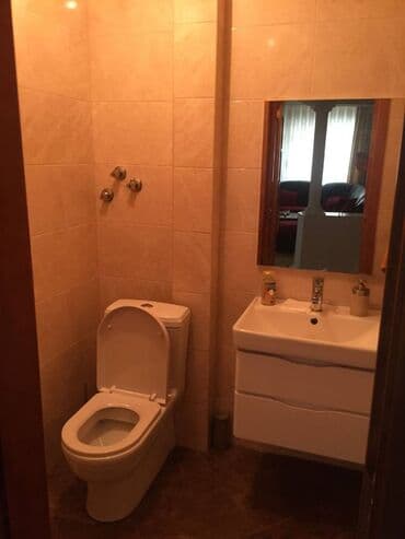 gunəşlidə kirayə evlər: Xətai metrosu yaxınlığında, 9 mərtəbəli binanın 5-ci mərtəbəsində — 13