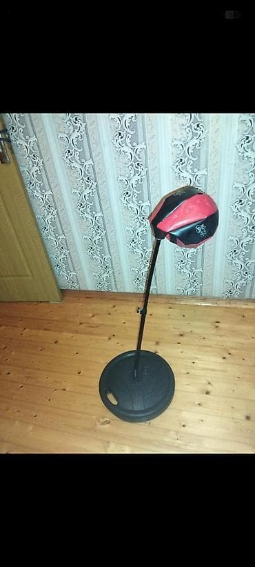 Məhsul: Stendli boksa mankeni (zərbə yastığı baza. istifade edilmir