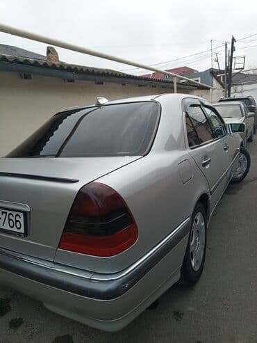 Аксессуары и тюнинг: Mercedes-Benz C-Class: 1.8 л | 1998 г. Седан — 2
