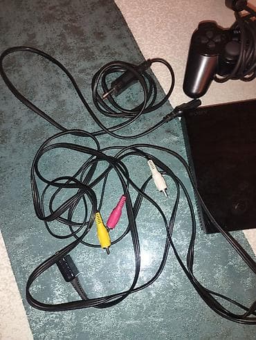 plesteşin 2: PlayStation 2 Slim oyun konsolu — tam dəst Xüsusiyyətlər: - Model — 2