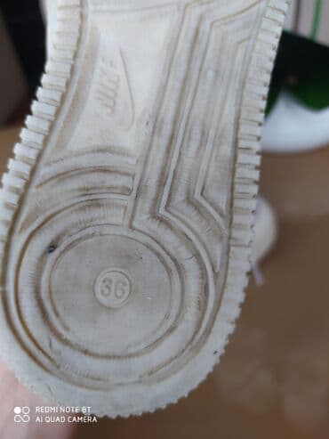 детские кроссовки 38 размера: 35 e alinib,15 e satilir,tezeden secilmir,36 olcudu.Hezi Aslanov — 7