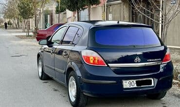 hyundai tucson 2008: Nissan Cedric: 1.3 l | 2006 il Hetçbek — 3