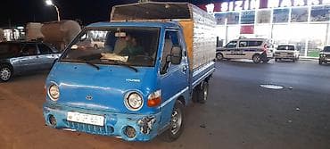 Hyundai Porter yük maşını - Gövdə: Mavi rəngli, taxta karkaslı qapalı — 6