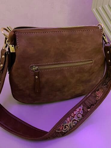 qaşlı çanta: Derimood canta istifade edilmeyib qiymeti 45 AZN — 1